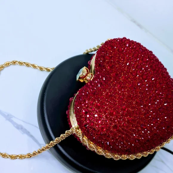 Women's Red Crystal Heart Evening Bag  Sparkly Rhinestone Clutch with Gold Chain - Picture 10 of 13